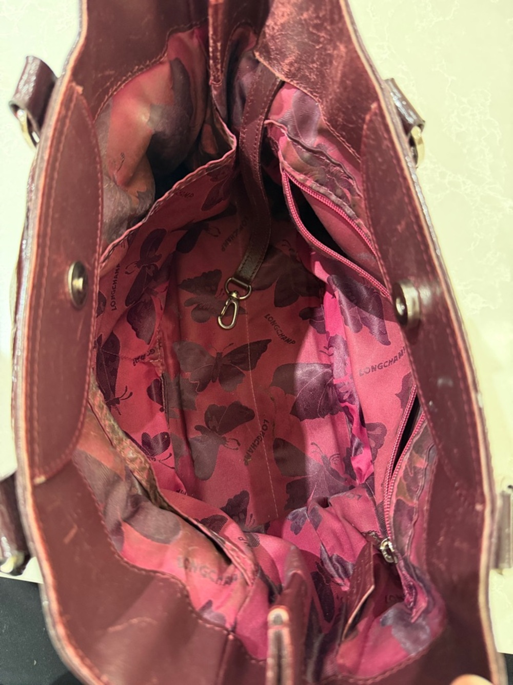LongChamp Burgundy Patent Leather Shoulder Bag - Picture 8 of 10